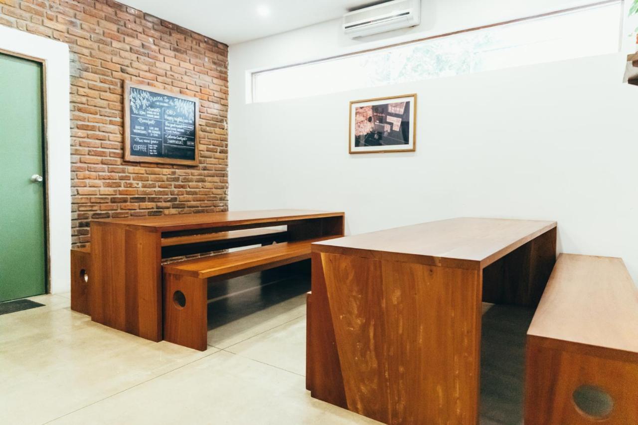 Moss Bnb كولمبو المظهر الخارجي الصورة
