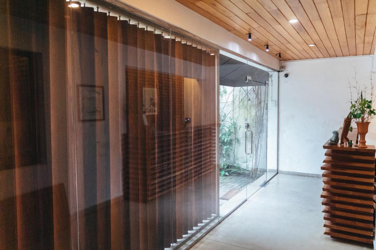 Moss Bnb كولمبو المظهر الخارجي الصورة